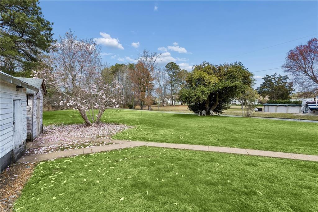 121 Old Railway Road Yorktown VA 23692