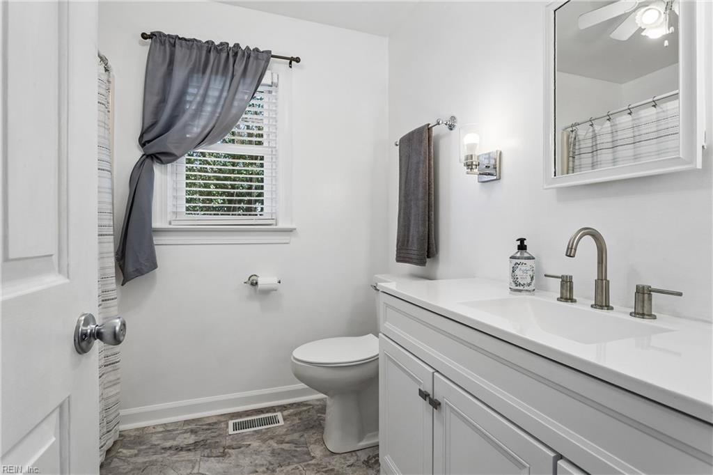 121 Old Railway Road Yorktown VA 23692