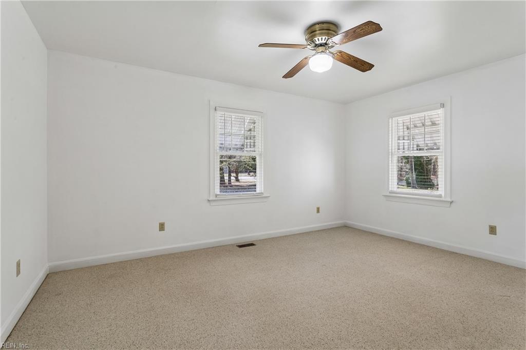 121 Old Railway Road Yorktown VA 23692