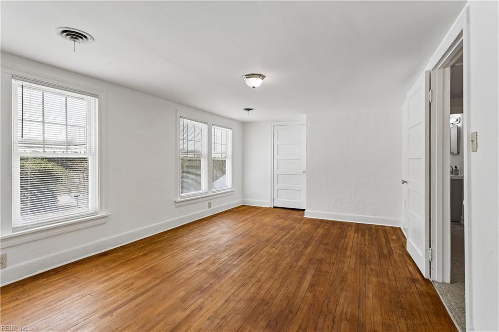 121 Old Railway Road Yorktown VA 23692
