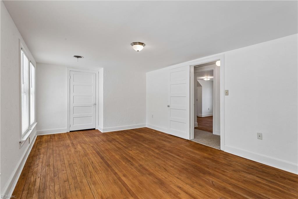 121 Old Railway Road Yorktown VA 23692