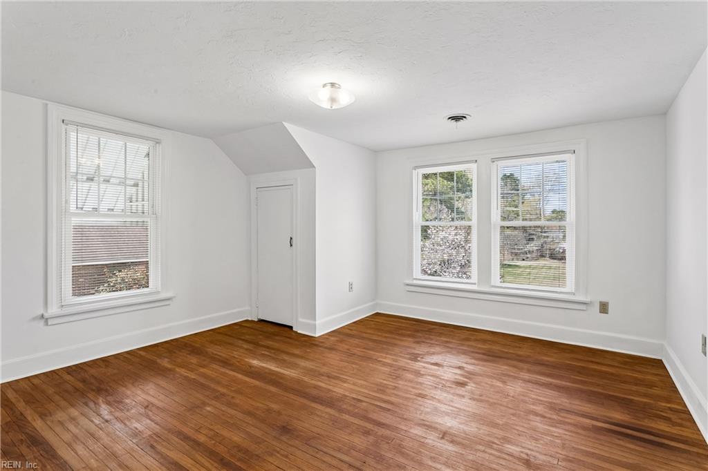 121 Old Railway Road Yorktown VA 23692