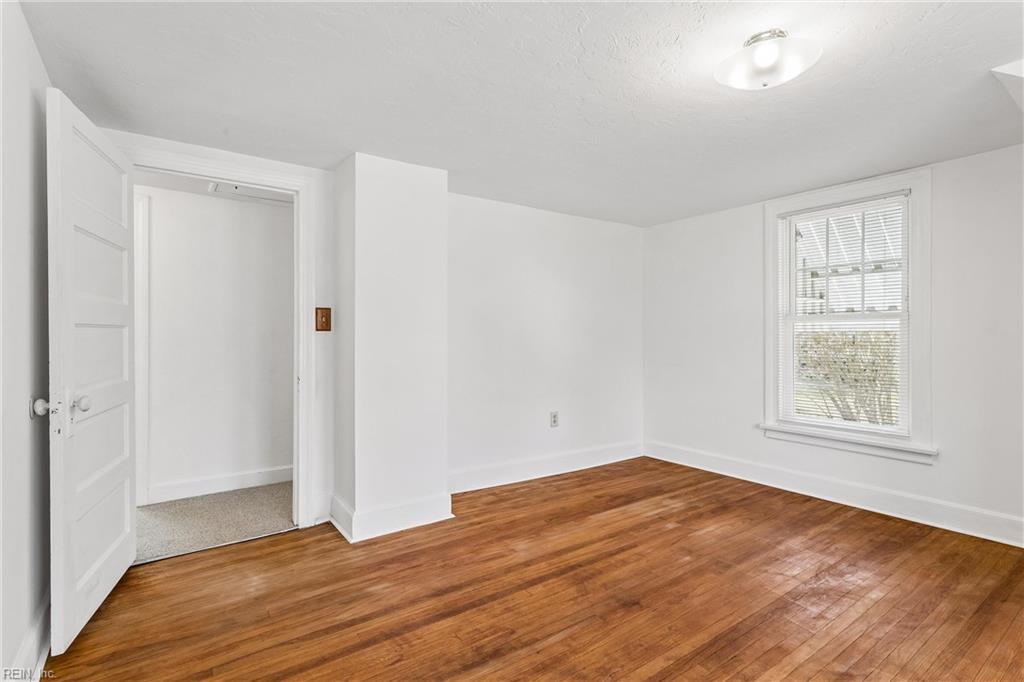 121 Old Railway Road Yorktown VA 23692