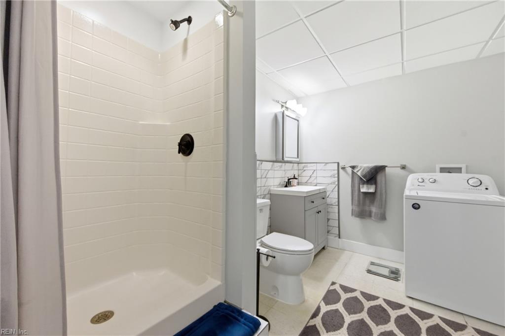 9851 Autumn Woods Lane Gloucester VA 23061