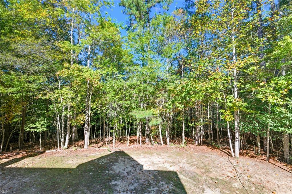 9851 Autumn Woods Lane Gloucester VA 23061