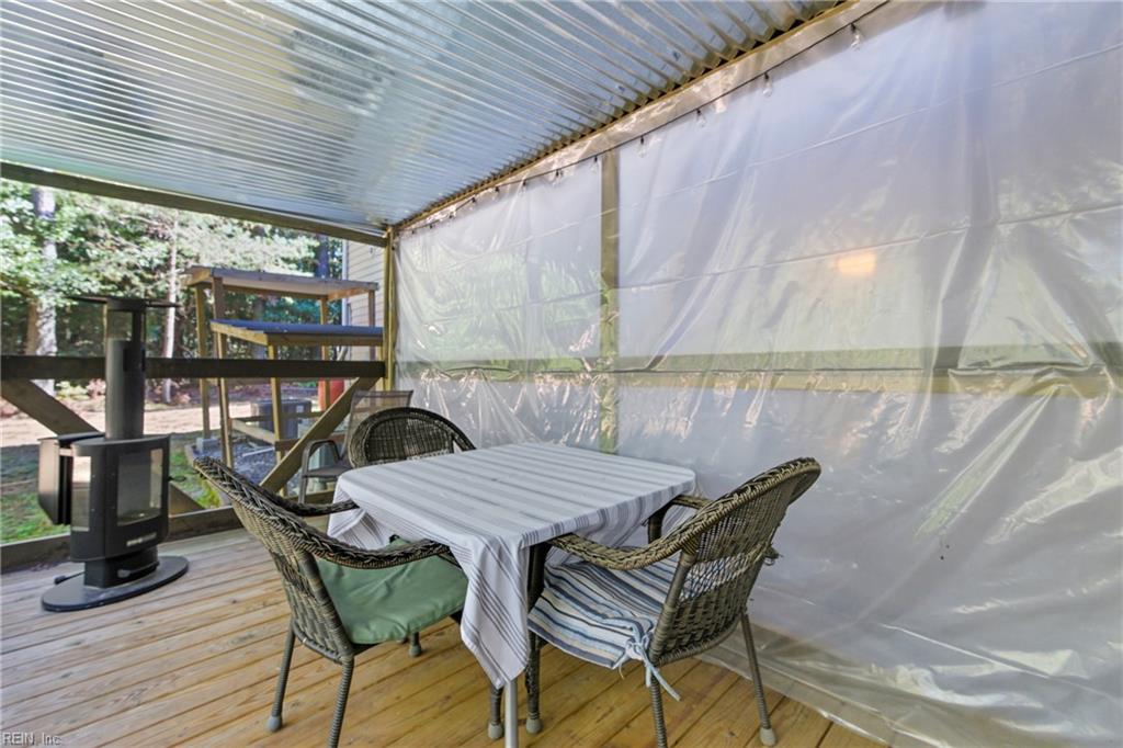 9851 Autumn Woods Lane Gloucester VA 23061