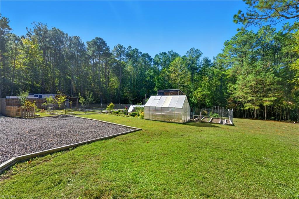 9851 Autumn Woods Lane Gloucester VA 23061