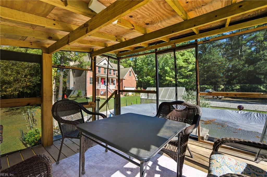 9851 Autumn Woods Lane Gloucester VA 23061