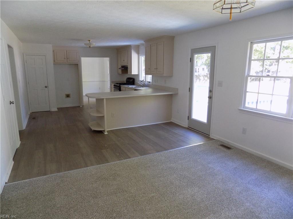 317 Bridge Wood Drive Yorktown VA 23693