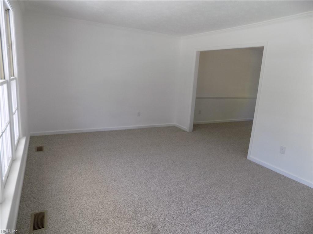 317 Bridge Wood Drive Yorktown VA 23693