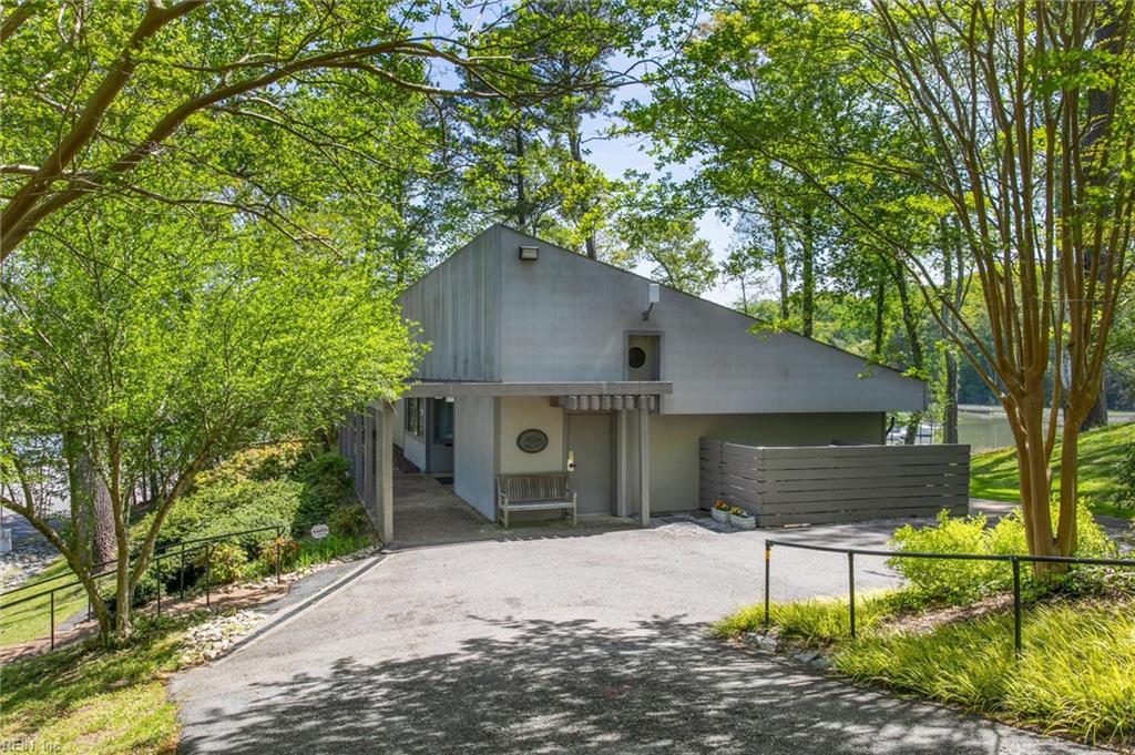 101 Lakeshead Drive Williamsburg VA 23185