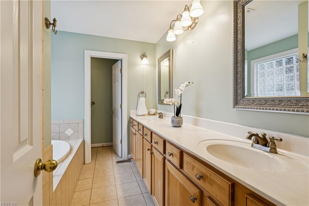 6514 Wyncote Avenue Gloucester VA 23061