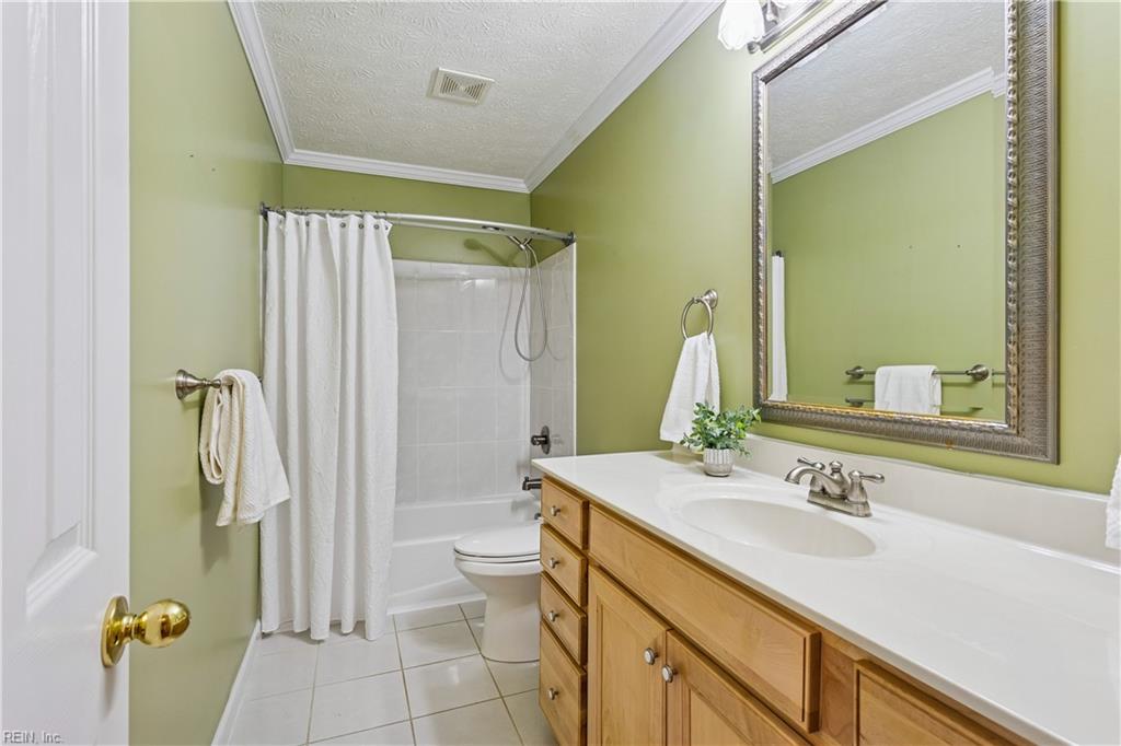 6514 Wyncote Avenue Gloucester VA 23061