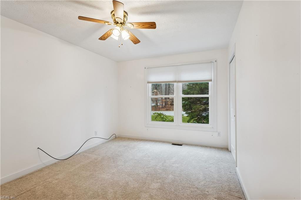 6514 Wyncote Avenue Gloucester VA 23061