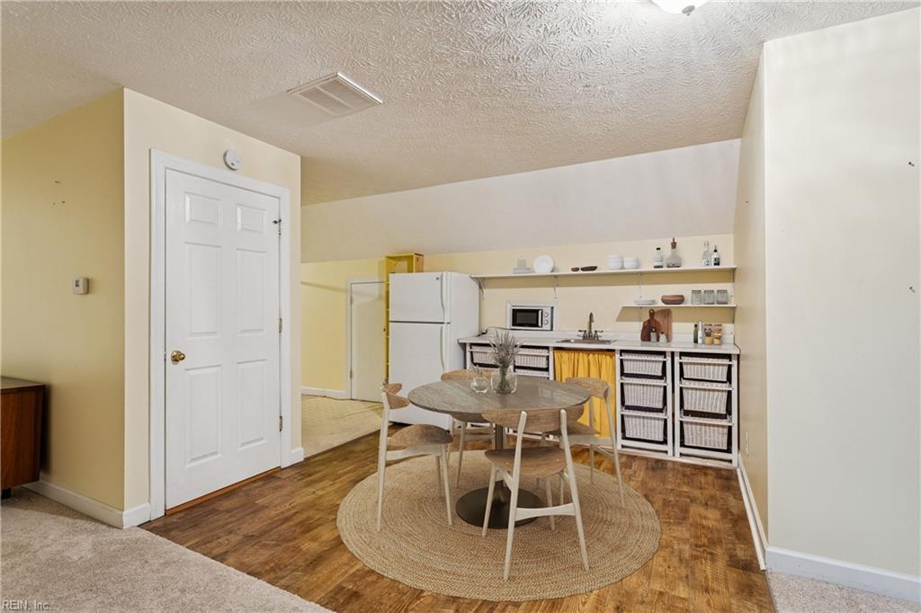 6514 Wyncote Avenue Gloucester VA 23061
