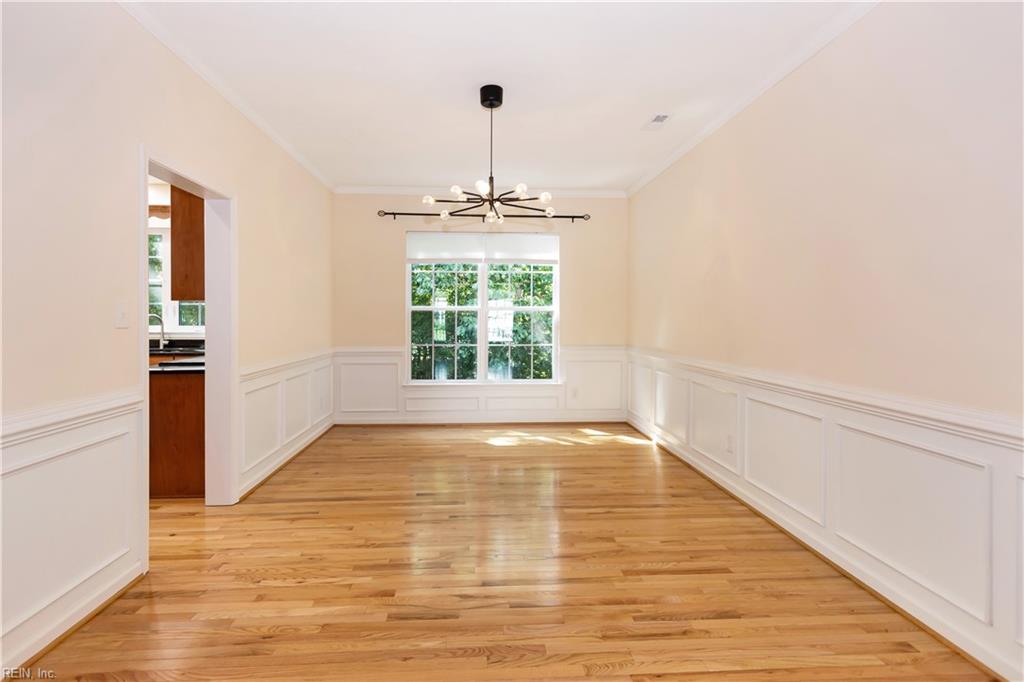 105 Crossing Waters Way Yorktown VA 23690