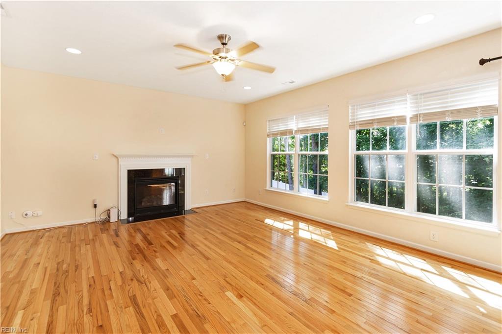 105 Crossing Waters Way Yorktown VA 23690