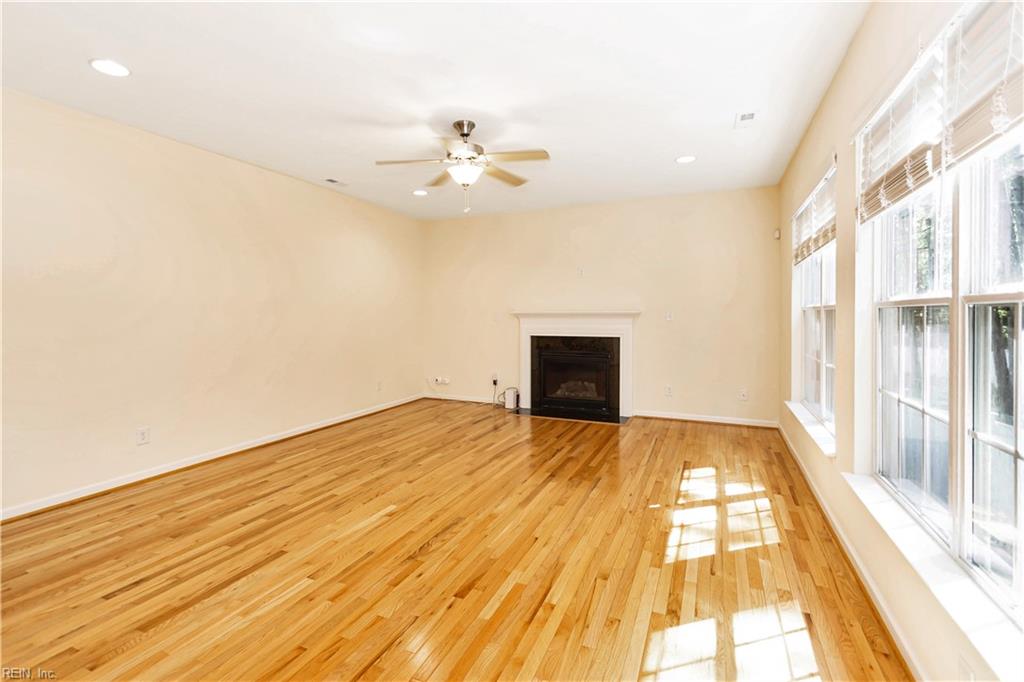 105 Crossing Waters Way Yorktown VA 23690