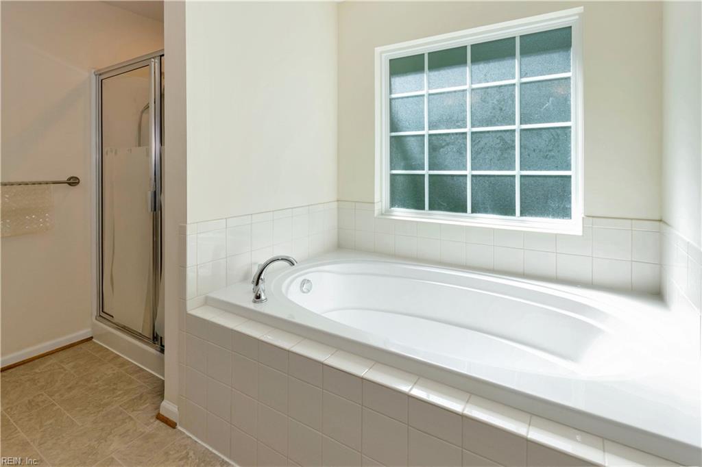 105 Crossing Waters Way Yorktown VA 23690