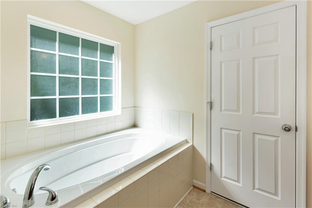 105 Crossing Waters Way Yorktown VA 23690