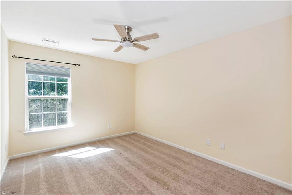 105 Crossing Waters Way Yorktown VA 23690