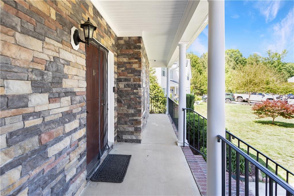 105 Crossing Waters Way Yorktown VA 23690