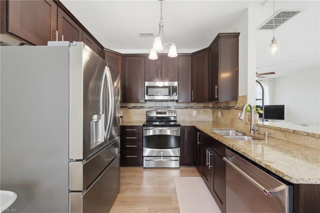 2275 White House Cove Newport News VA 23602