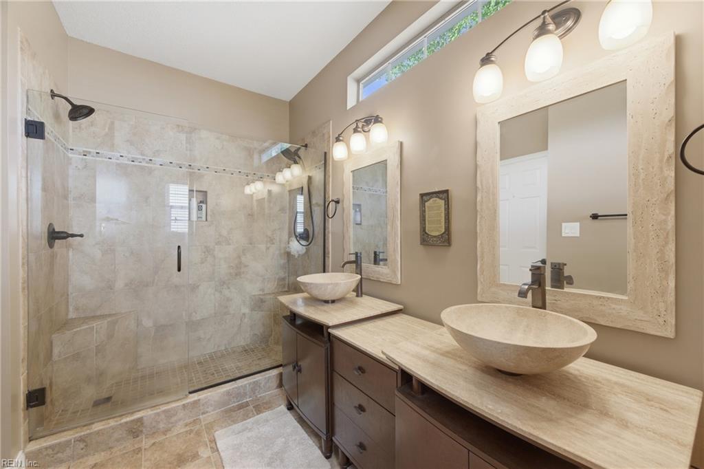 2275 White House Cove Newport News VA 23602