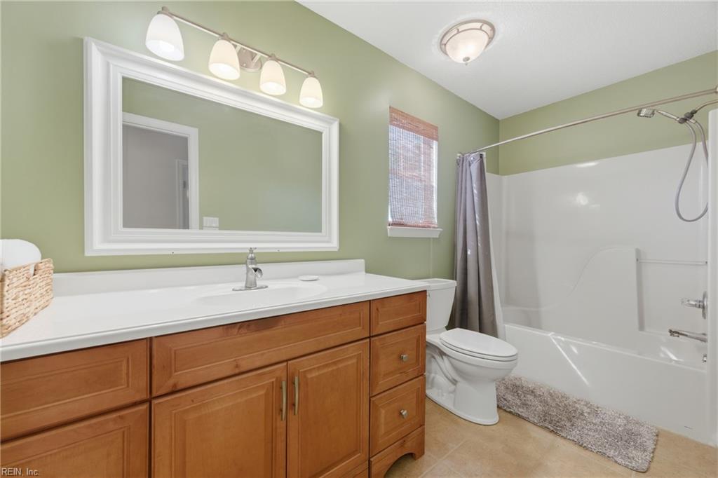 2275 White House Cove Newport News VA 23602