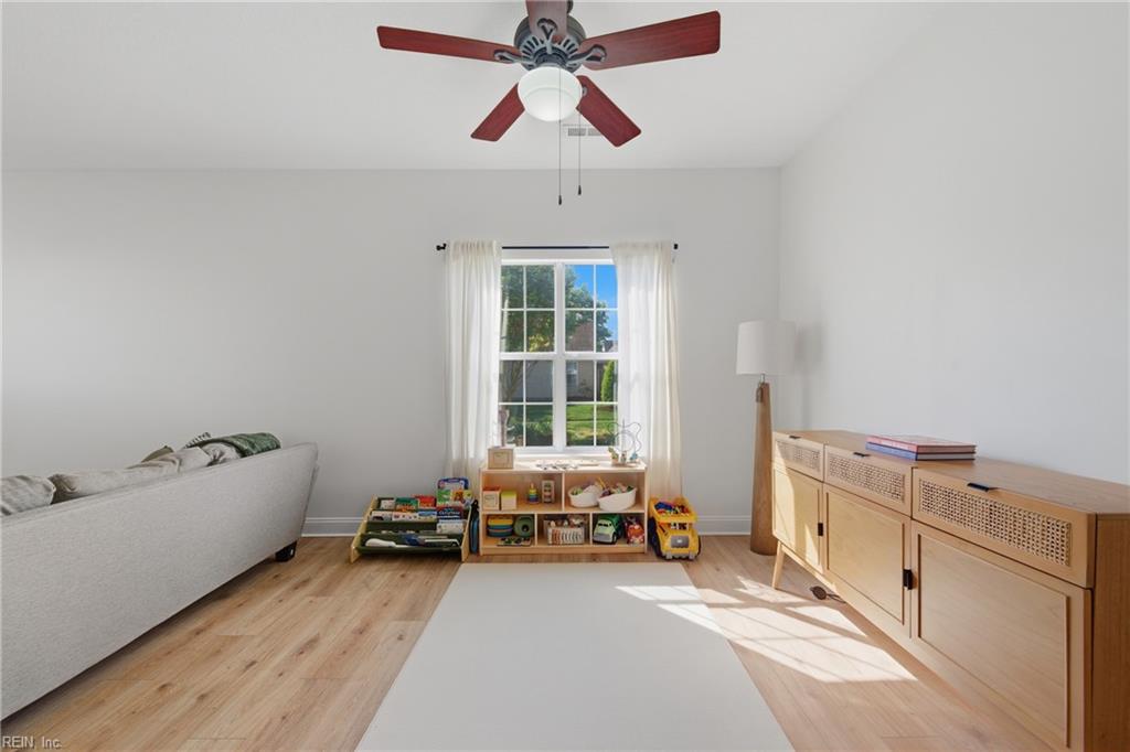 2275 White House Cove Newport News VA 23602