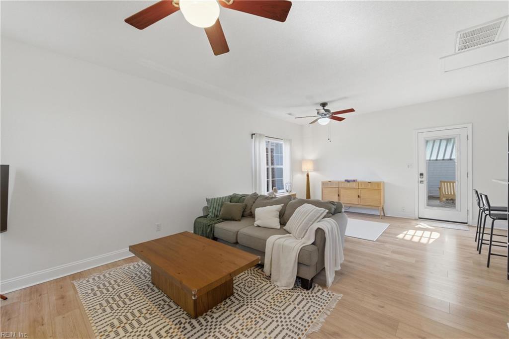 2275 White House Cove Newport News VA 23602
