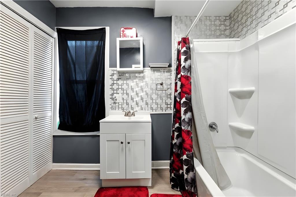 1222 27th Street Newport News VA 23607