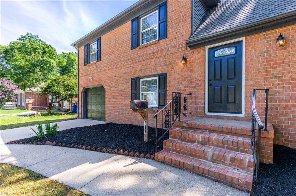 717 Prescott Circle Newport News VA 23602