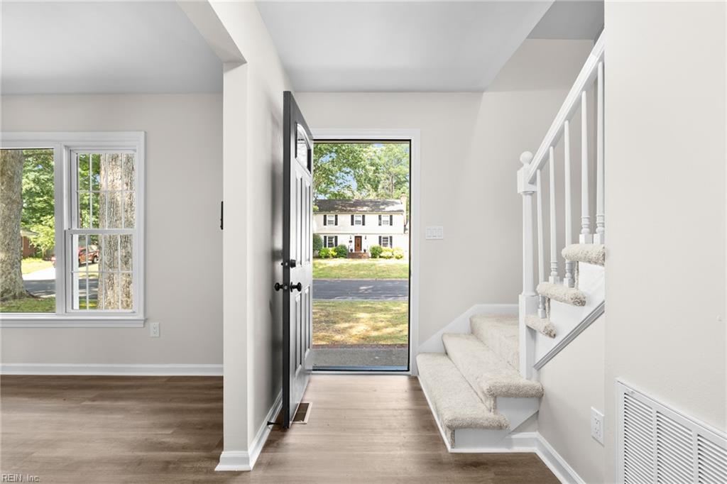 717 Prescott Circle Newport News VA 23602