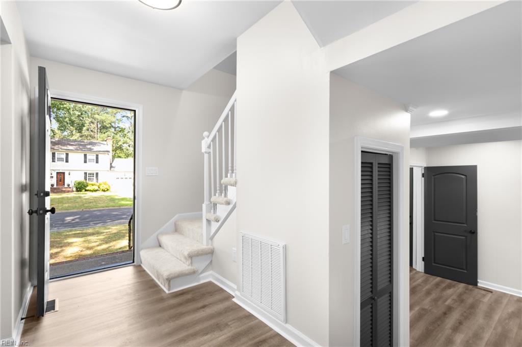 717 Prescott Circle Newport News VA 23602