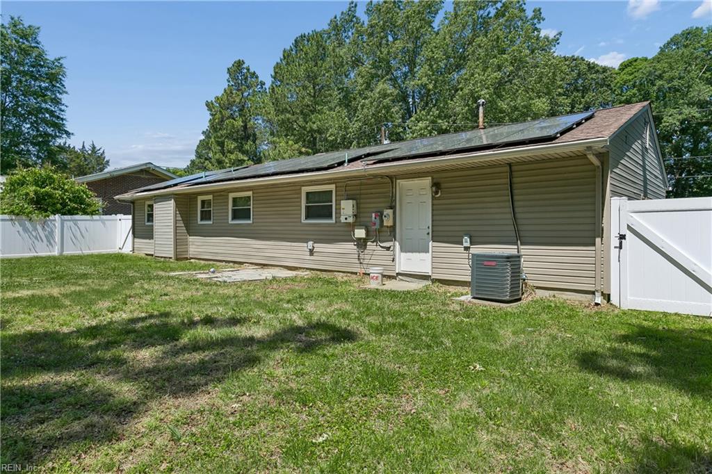 134 Saint Stephens Drive Newport News VA 23602