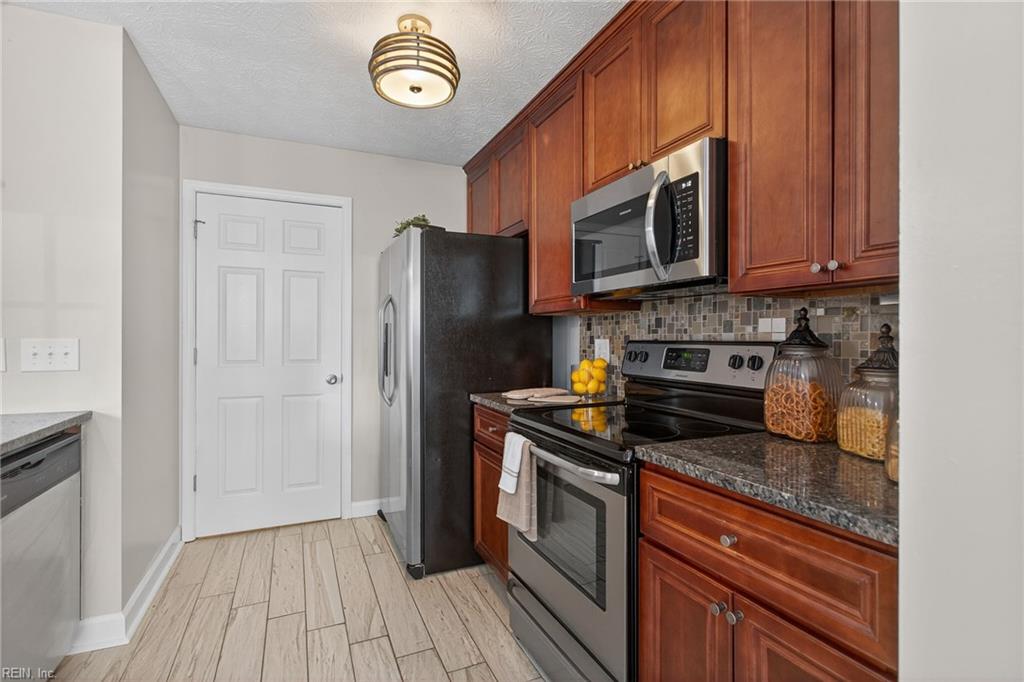 300 Jacks Place Newport News VA 23608