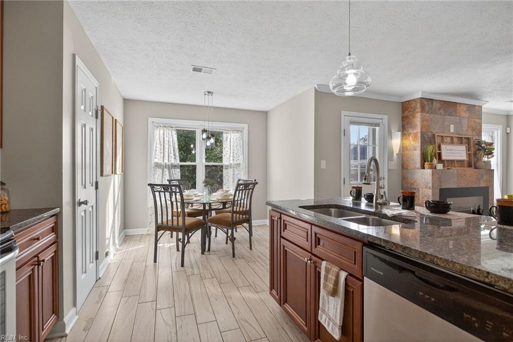 300 Jacks Place Newport News VA 23608