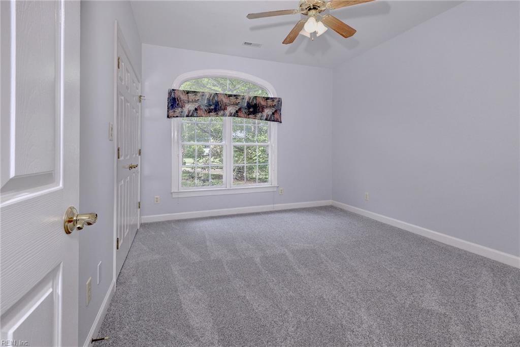 121 Tern Court Yorktown VA 23692