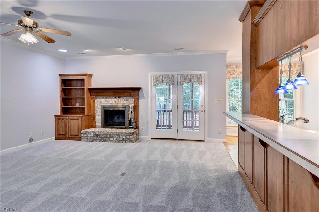 121 Tern Court Yorktown VA 23692