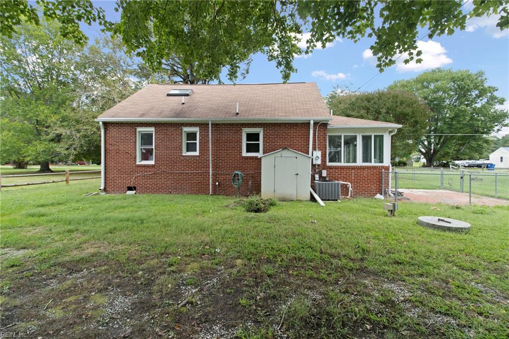 6092 Allmondsville Road Gloucester VA 23061