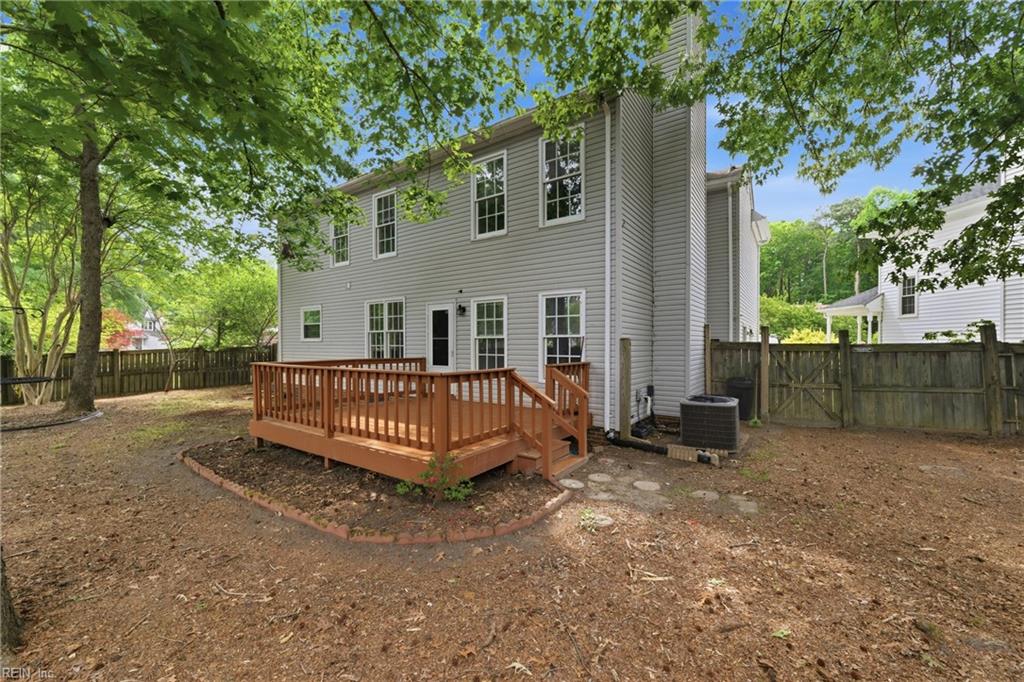 821 Lancaster Lane Newport News VA 23602
