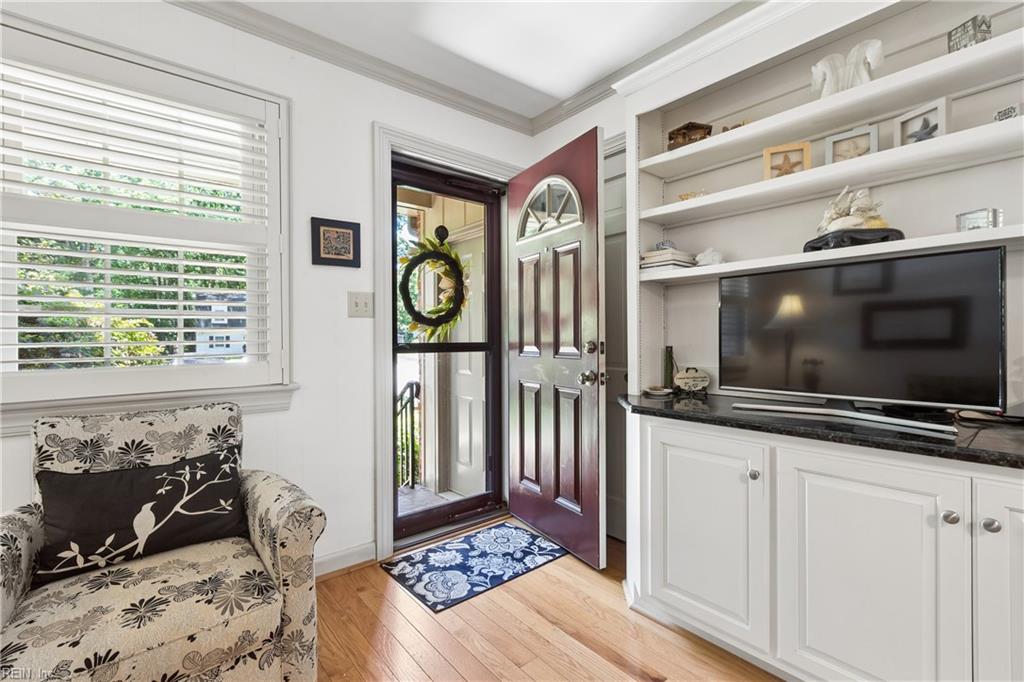 8 Bradford Circle Newport News VA 23602