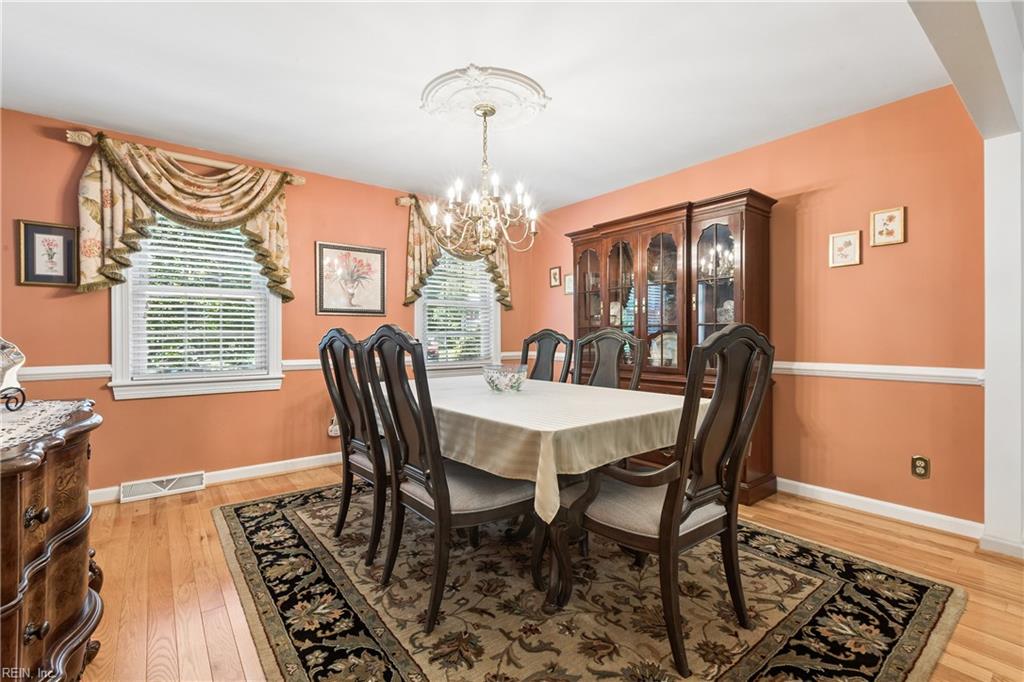 8 Bradford Circle Newport News VA 23602