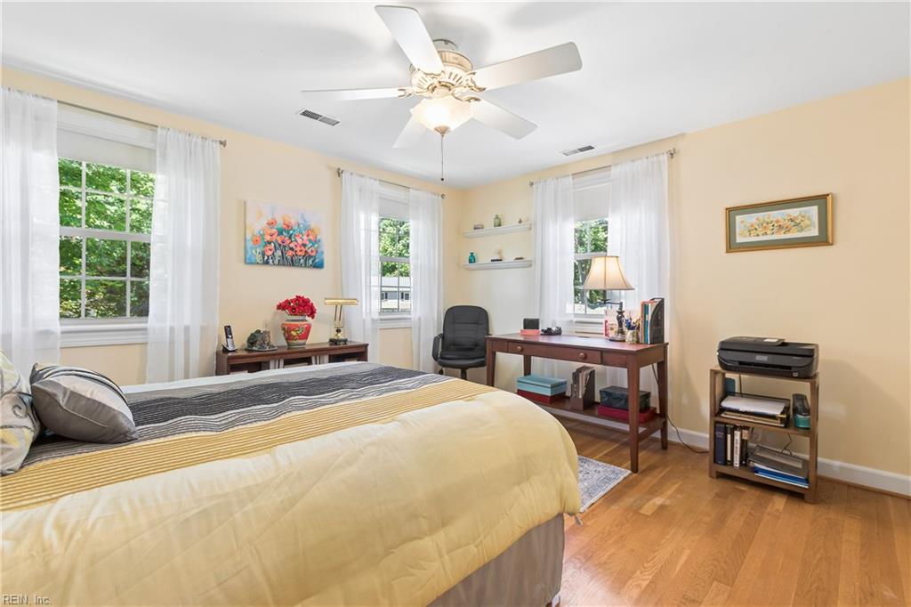 8 Bradford Circle Newport News VA 23602