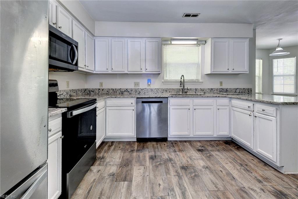 1565 Winthrope Drive Newport News VA 23602