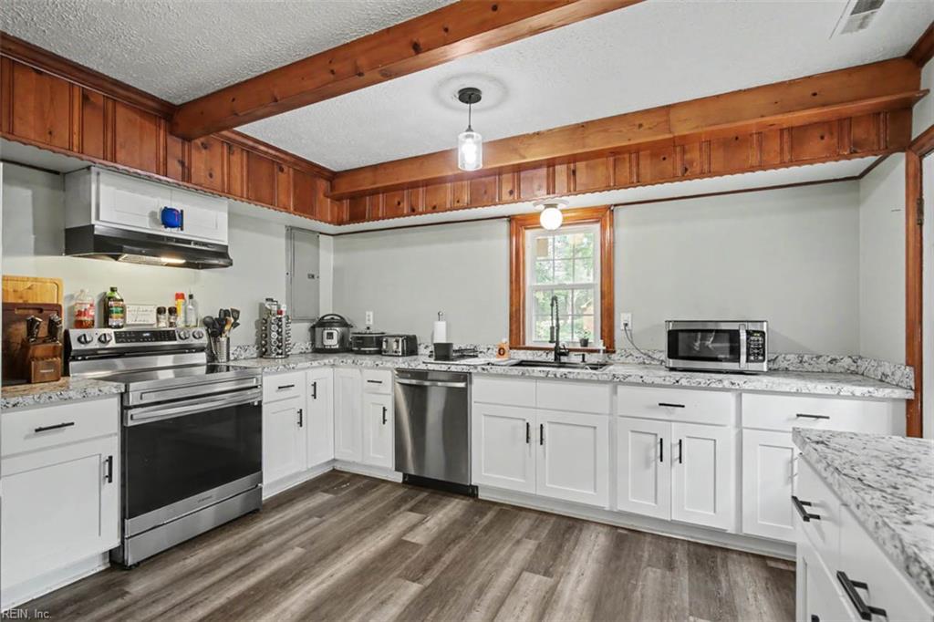 3597 Hickory Fork Road Gloucester VA 23061