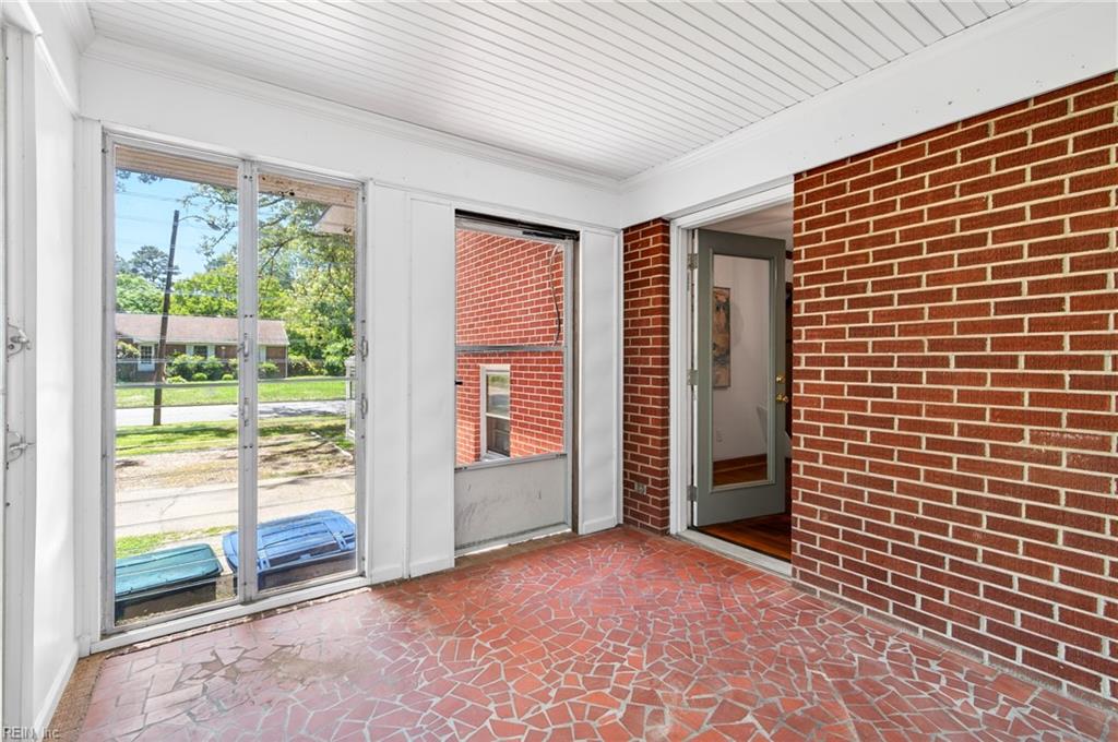 2 Larchmont Crescent Newport News VA 23606