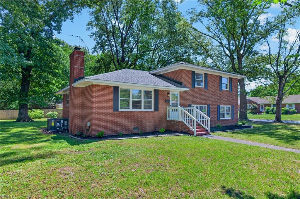 2 Larchmont Crescent Newport News VA 23606