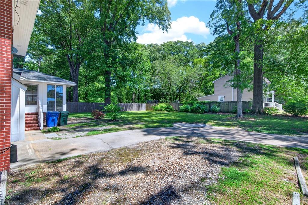 2 Larchmont Crescent Newport News VA 23606